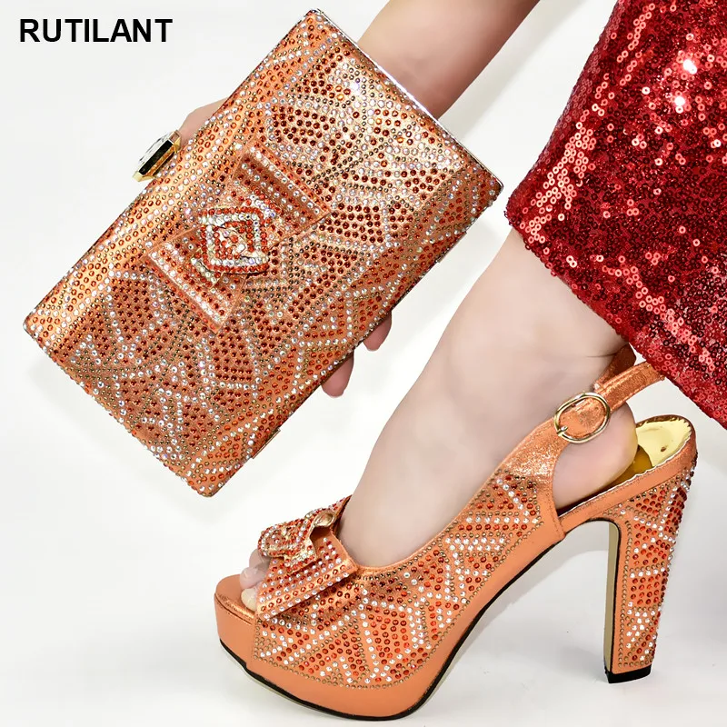 

Decorated with Rhinestone Elegant Nigerian Women Wedding Shoes and Bag Sets African Wedding Italian Shoe and Bag Sets Decorate