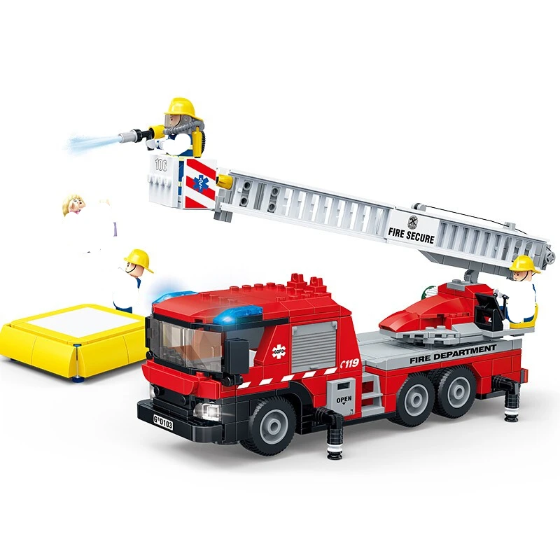 737PCS MOC Aerial Ladder Fire Truck Engine Building Block Brick Model Figure New