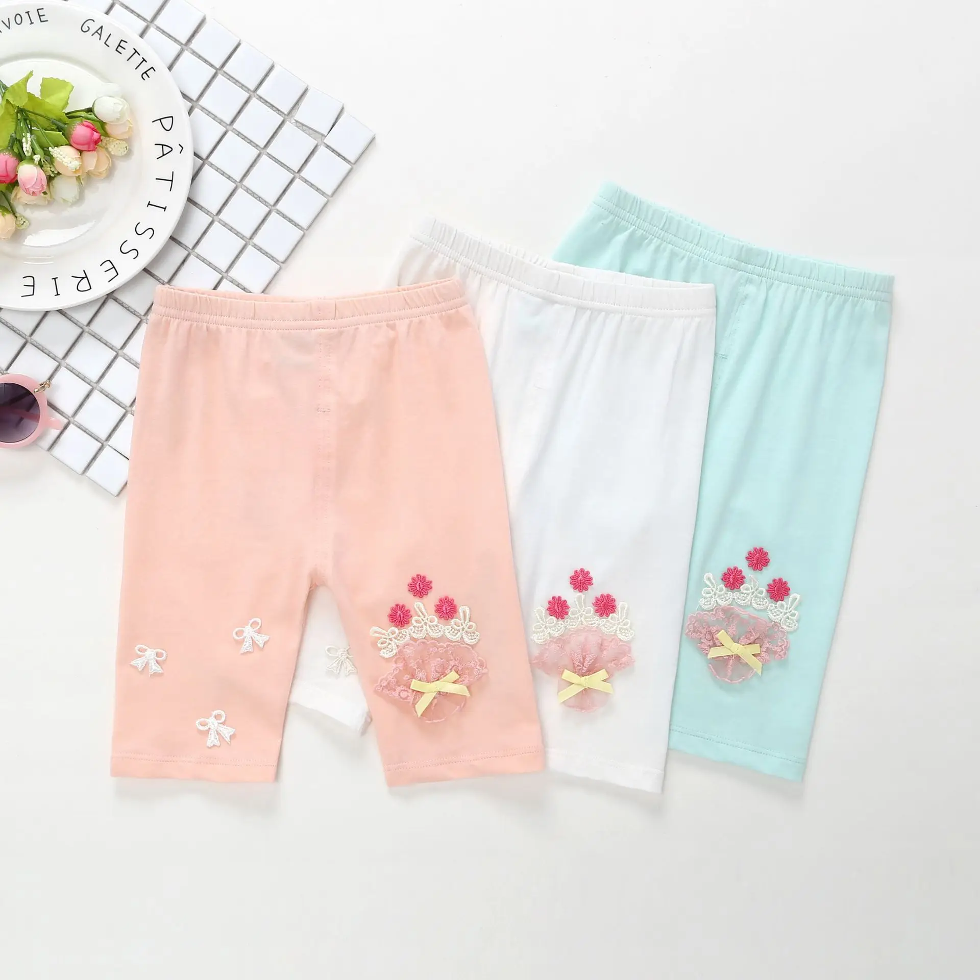 

Clearance Spring Sale 19 Girls Summer New Style Hipster Leggings Candy-Colored Cute Straight-Cut Versatile Shorts