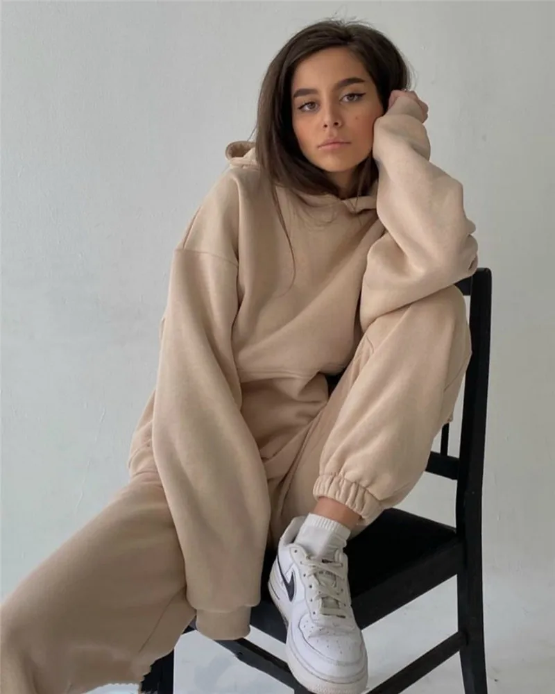 

Two Piece Set Women Autumn Winter Tracksuit Solid Hooded Sweatshirt Top And Wide Leg Pants Suits Loose Casual Sportswear