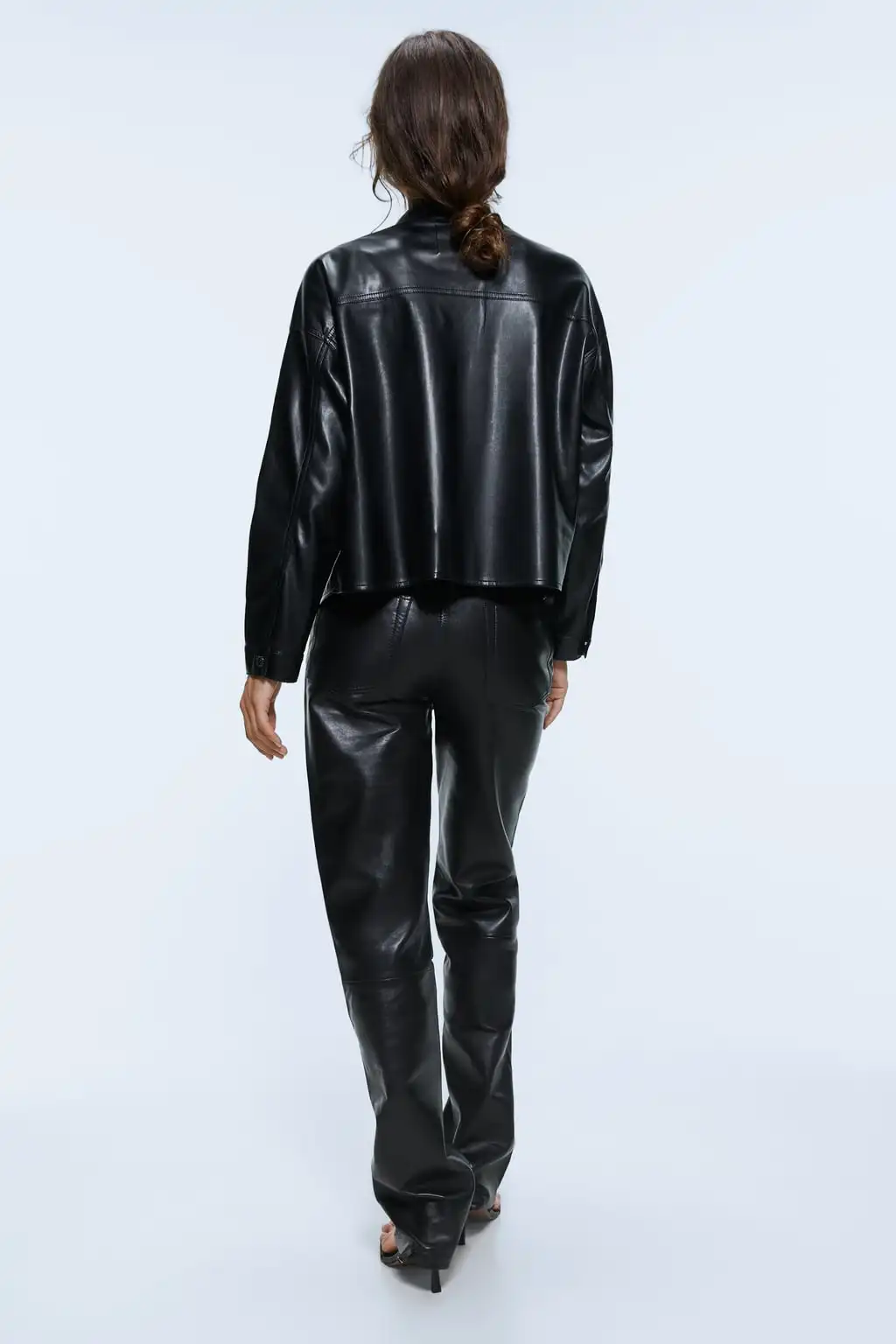 Новинка, осенне-зимняя женская куртка из искусственной кожи, новая модная однобортная Черная куртка с длинными рукавами и отворотами, горячая распродажа