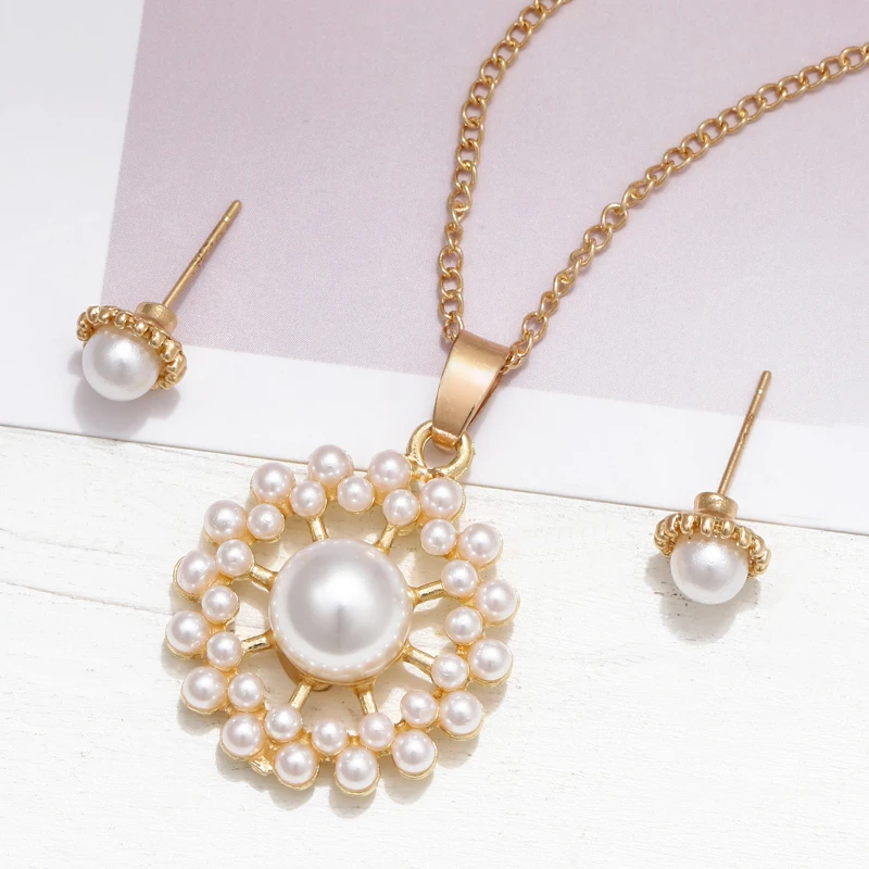Chain Pearl Pendant Jewelry Set 1