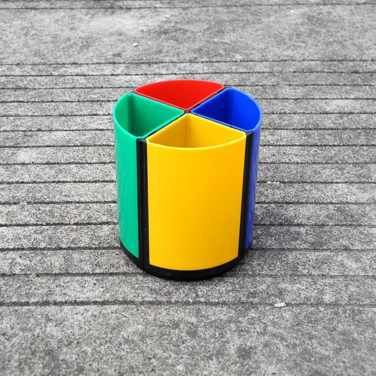 

Manufacturers Direct Selling Thick B905 Circle Plastic 4-Compartment Splittable Multi-functional Rotating Gift Pen Container Who