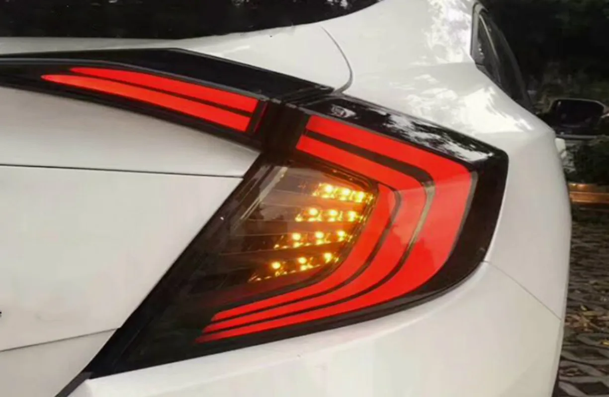 Задняя оптика цивик 4д. Цивик задние фары. Цивик задние фары. Задняя оптика на хонда цивик 4д. Тонировка фар хонда цивик 4д.