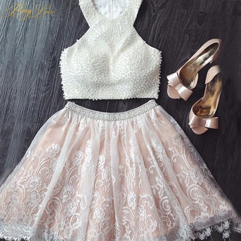 

BeryLove Champagne Short Homecoming Dresses 2019 Two Pieces Halter A line Lace vestido curto Pearls Cocktail Gown Open Back