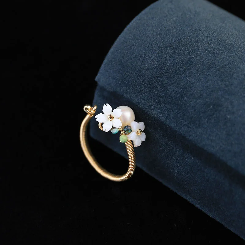 

Handmade Metal Wire Winded Shell Flower Cluster Opening Adjustable Rings for Girls Freshwater Pearl Finger Ring Wholesale JZ007