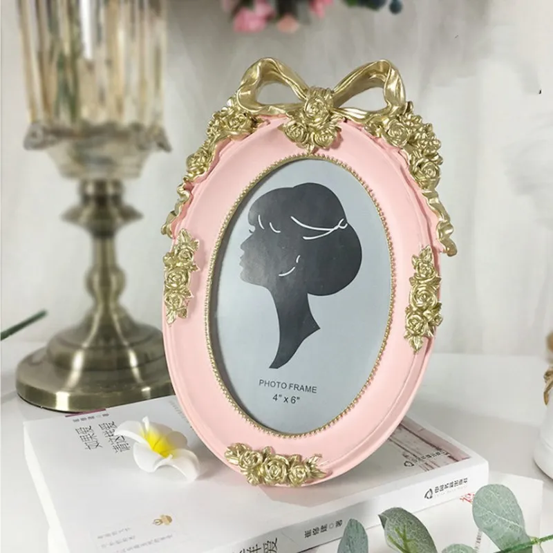 B uropean Retro Home Photo Studio Craft Gift Ornaments Wall 6 Inch Wedding Frame Resin Creative Photo Frame - Цвет: B