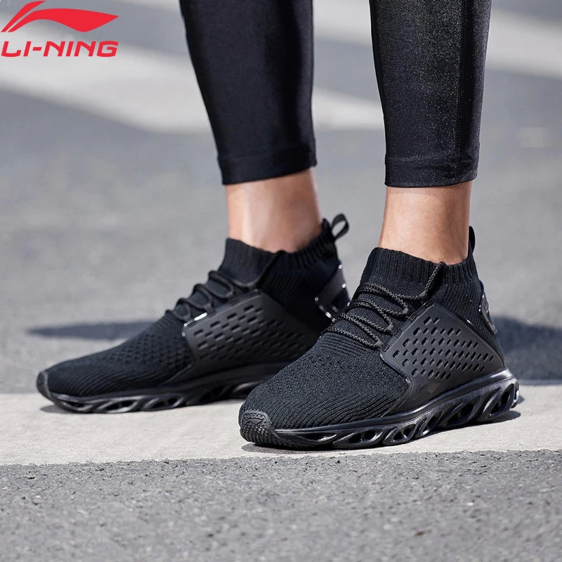 high cut running shoes