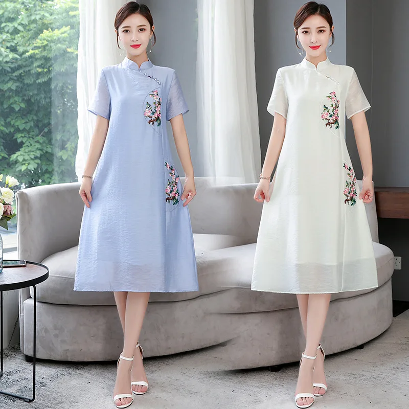 

Summer New Style Large Size Dress Retro Chinese-style Embroidered Modified Version Cheongsam Short Sleeve Embroidery Antique Sty