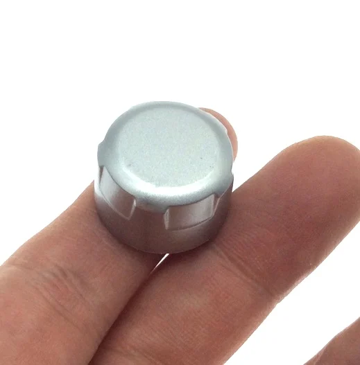 second hand for SUZUKI ALTO Original Car CD Player Volume Button afbeelding