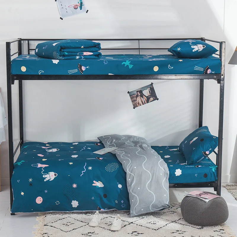 3Pcs 100% Cotton Cartoon Animal Crib Bed Linen Kit Baby Bedding Set Includes Pillowcase Bed Sheet Duvet Cover Without Filler 3Pcs 100% Cotton Cartoon Animal Crib Bed Linen Kit Baby Bedding Set Includes Pillowcase Bed Sheet Duvet Cover Without Filler
