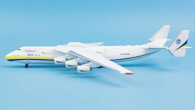 1/400 украинская модель Ан-225 транспортного самолета | Дом и сад