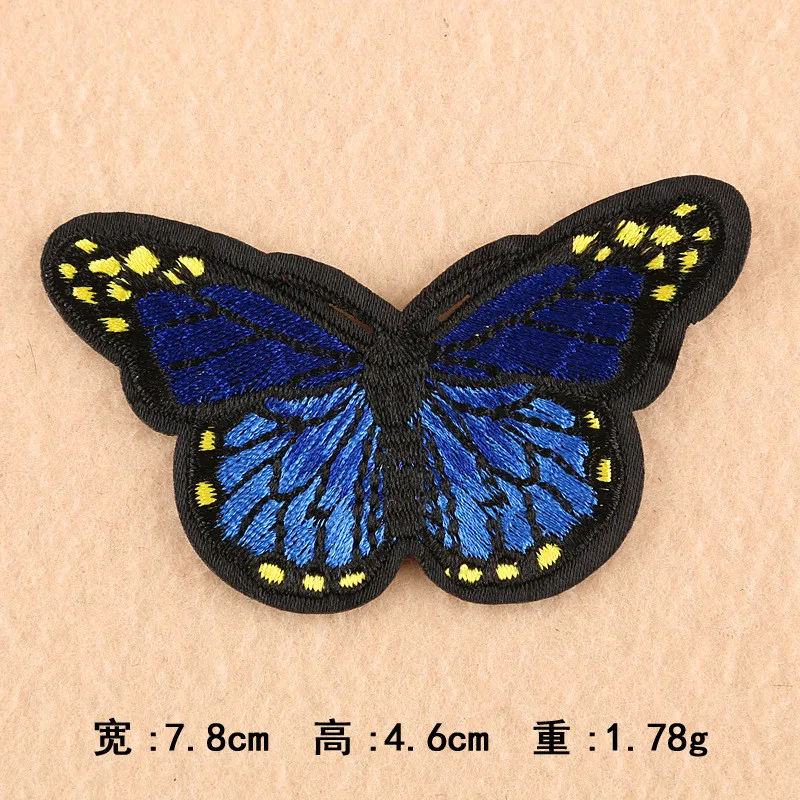 10881222435_1889361900