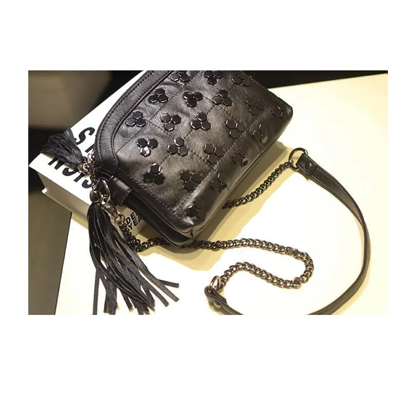 Персонализированная сумка на плечо в стиле панк, с кисточкой, на молнии, с заклепками, двухслойная мягкая кожаная сумка на цепочке, сумка-мессенджер
