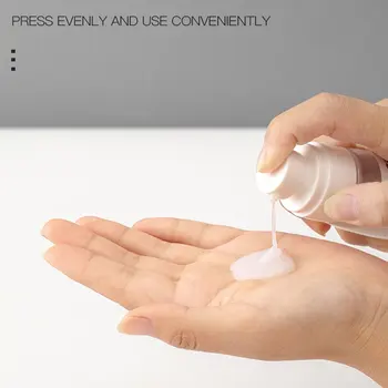 

1Pcs Transparent Empty Spray Bottles 30ml/50ml/100ml Plastic Mini Refillable Container Empty Cosmetic Containers