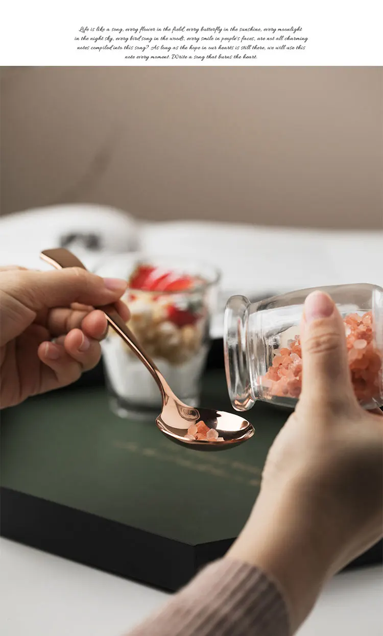 Stainless-steel-spoon_07