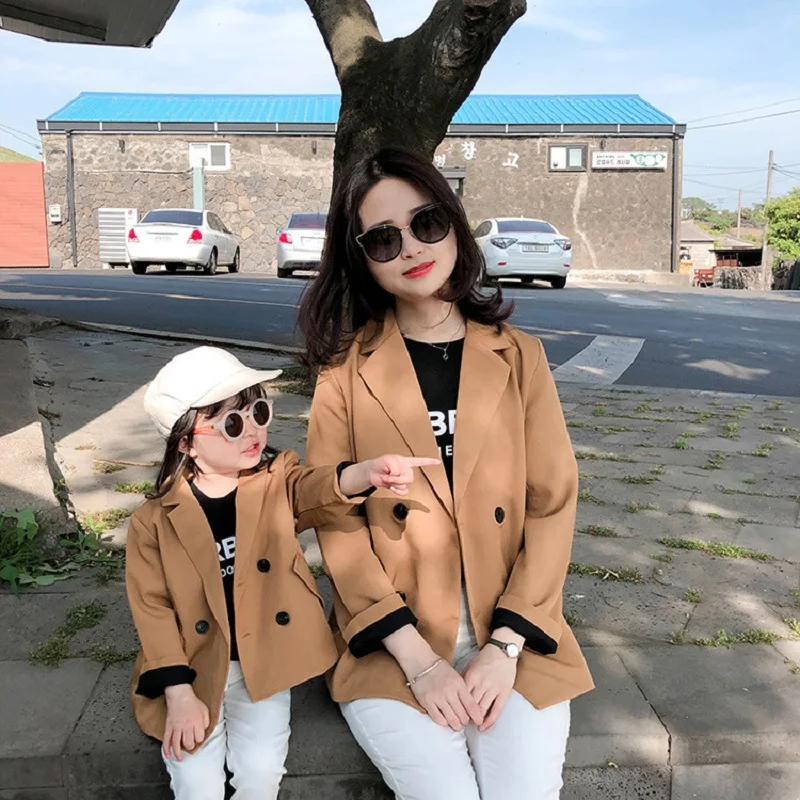 

Family Matching Outfits Girls Windbreaker Double Button Coats Autumn Mother and Daughter Dress Clothes Family Look Suits Mum