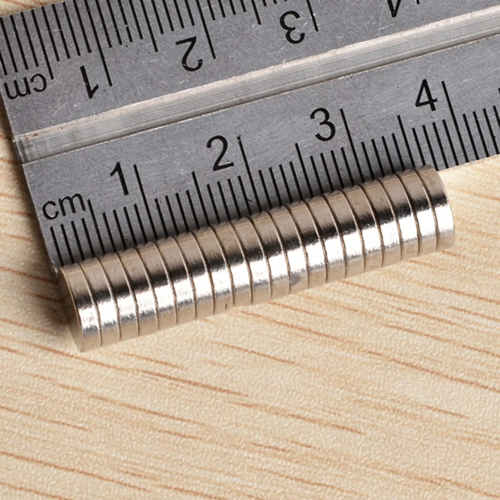20pcs Multi-use 8x2mm N40 Strong Round Disc Rare Earth Neodymium Magnets for Refrigerator DIY Craft Scientific and Office