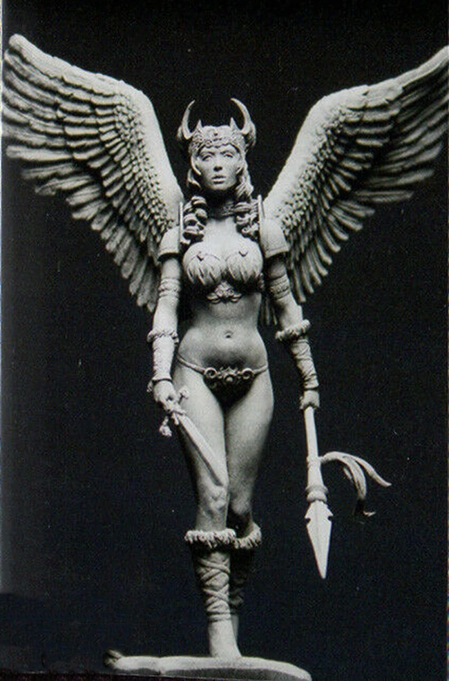 

New Unassembled 1/24 ancient woman warrior with Wing Resin Figure Unpainted Model Kit