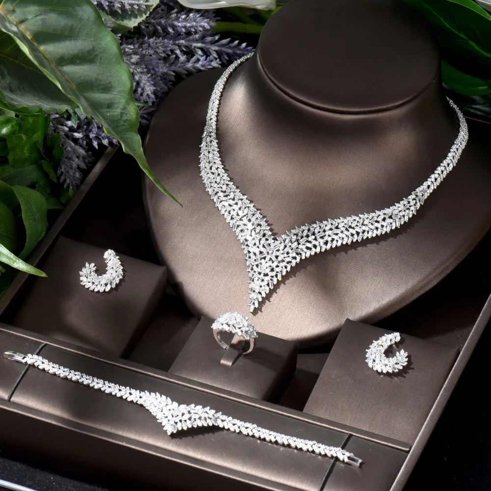 

HIBRIDE Gorgeous Fashion Cubic Zircon Crystal Earrings Necklace Set Geometric Design Elegance For Women Bride Jewelry Set N-1145