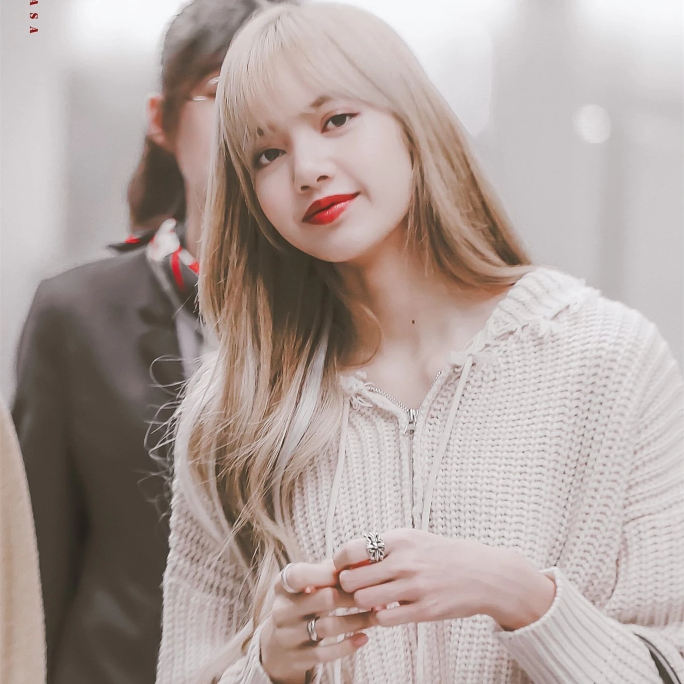 Kpop Blackpink Lisa зима осенний вязаный кардиган на молнии свитер женский уличный модный теплый свитер с капюшоном женские пальто