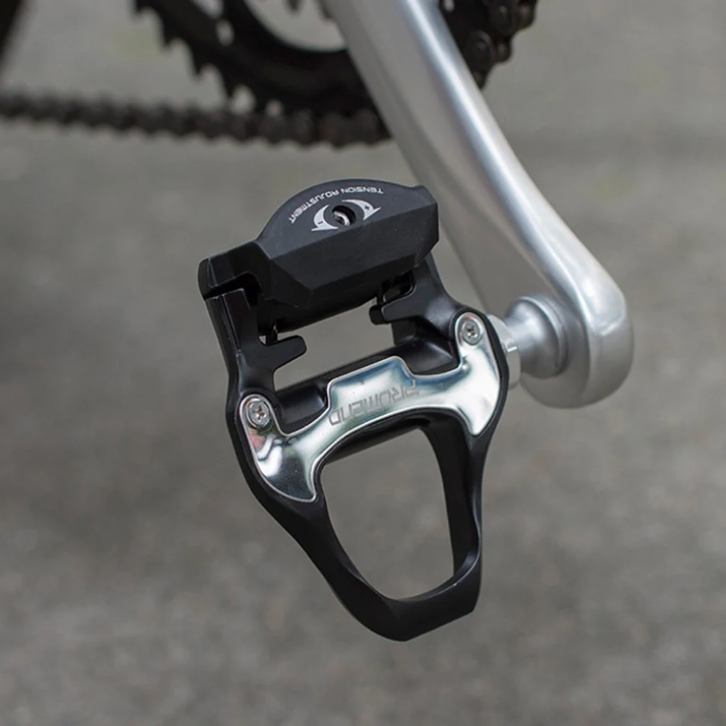 

Solid Construction Road Bike Clipless Pedals, Self-locking Bicycle Pedals and 6 Degree Cleats Set for SPD System Shoes Unisex