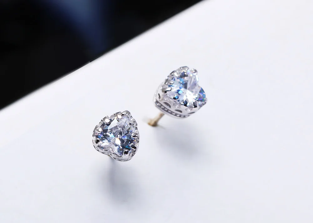 Heart diamomd earrings (2)