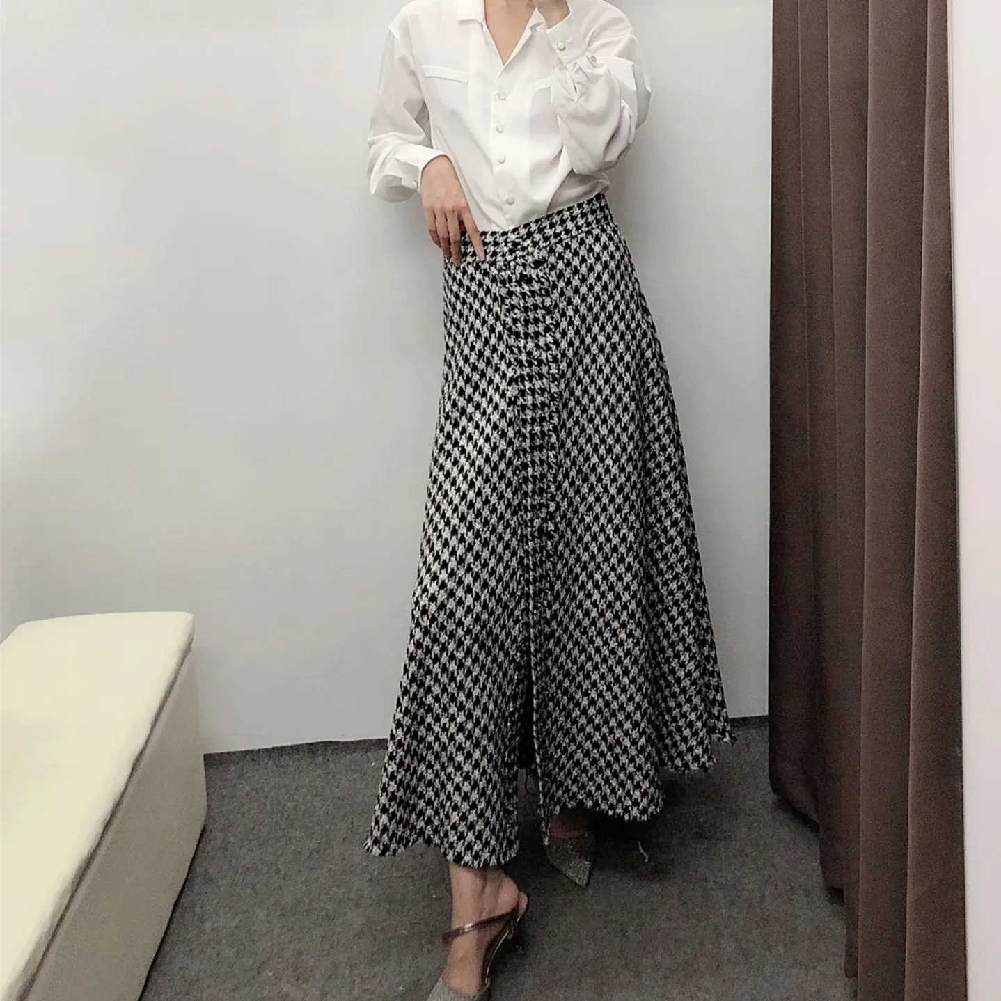

Women Tweed Skirt High Waist A-Line Long Skirt Plaid Autumn Vintage Split Houndstooth Skirts