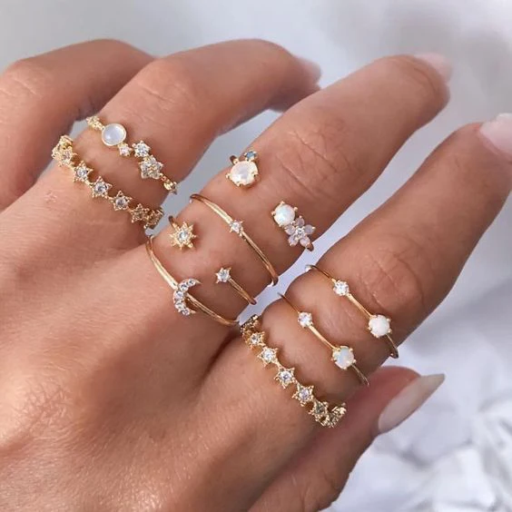 Anillo con forma de Luna y estrella de cristal Color dorado Vintage para mujer, anillo de dedo nudillo bohemio, accesorios de joyería para mujer 2020
