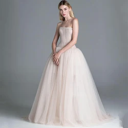 Fivsole Elegant Long Prom Dresses Sleeveless Strapless Exposed Boning A-Line Evening Dress Tulle Party Gown