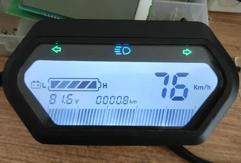 speedometer+48v60v72v LCD DISPLAY+battery power/level indicator