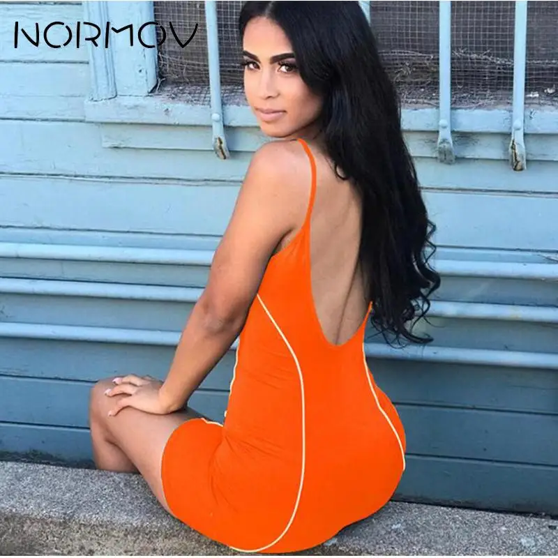 NORMOV Женский комплект обернутый грудь шорты для йоги Флуоресцентный цвет спортивная для йоги и бега костюм летние спортивные шорты Дамский ансамбль