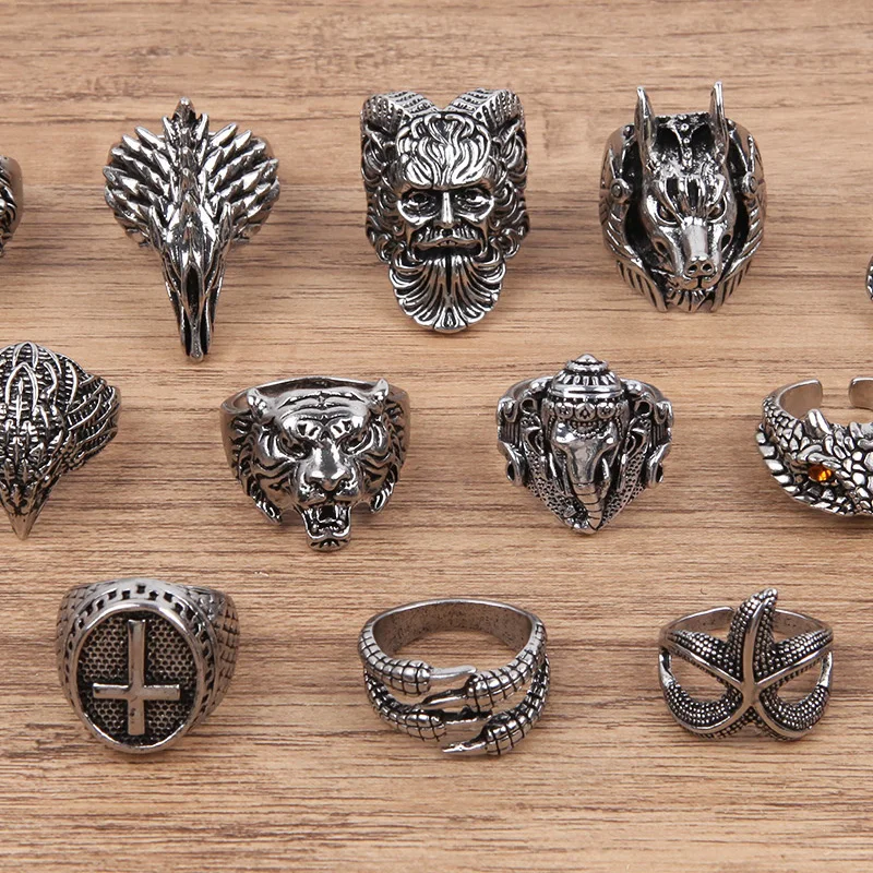 Anillo con cabeza de Lobo gótico Vintage para hombres, cabeza de Toro, Calavera, Araña, águila, León, dragón, Cruz, serpiente, anillo, joyería Punk, Bola de mal de ojo, regalo