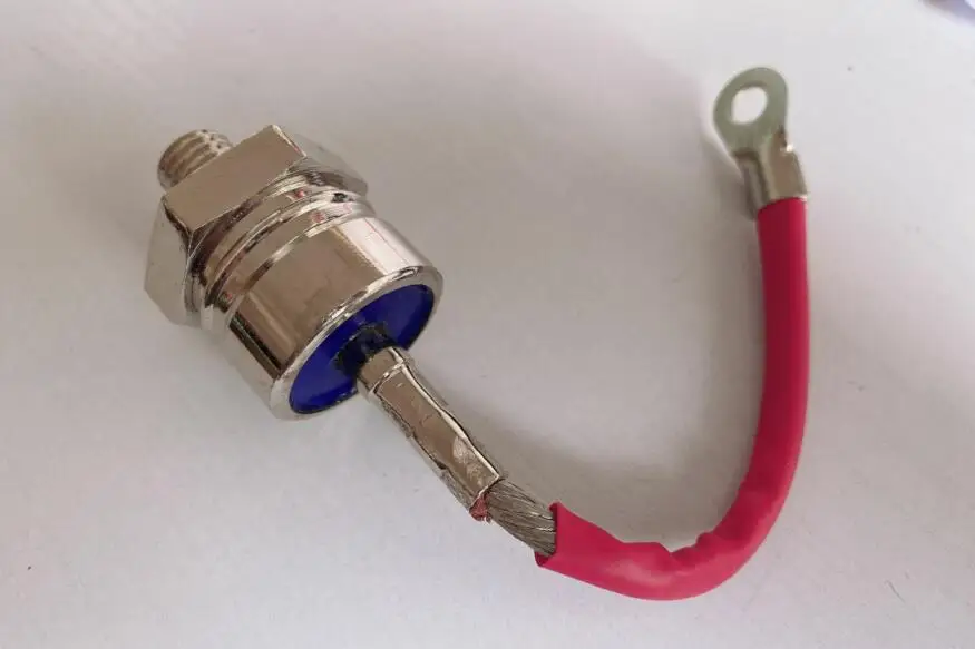 Helicalrectifyingdiode2CZZP200Arectifier200A1600VPositive