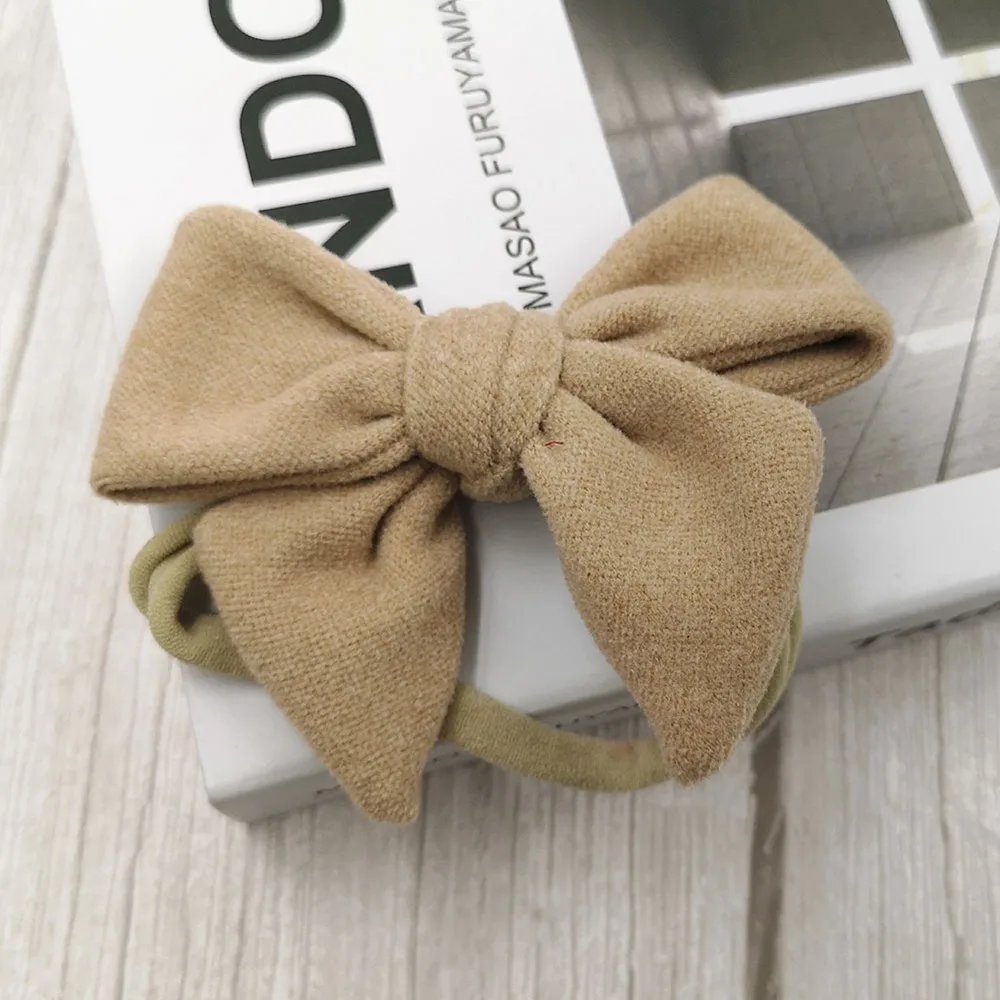 12323385195_1487674911