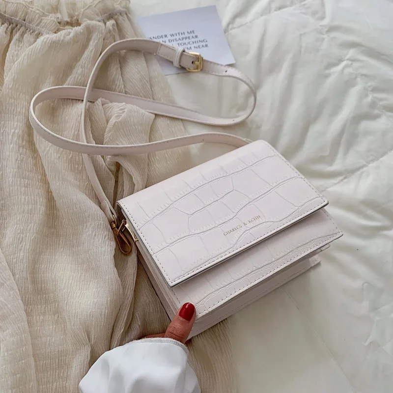  Simple and versatile women's crocodile pattern fashion design cover bag bag sweet solid color multi - 4000045795475