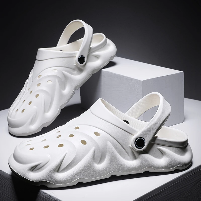 Unisex Men's Slippers Summer Sandals Outdoor Hollow Men Slides Slippers Clogs Couple Men Beach Slippers Non-slip Indoor Slippers