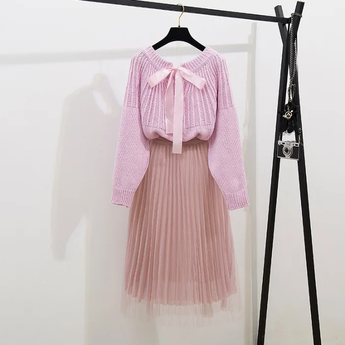 

HAMALIEL Women Sweet Lantern Sleeve Bow Knitted Loose Pullover Two Piece Set And Elastic High Waist Pink Mesh Pleated Skirt Set