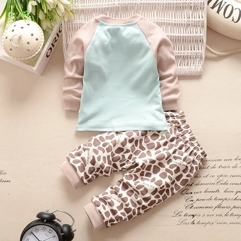 3204919395_530536496