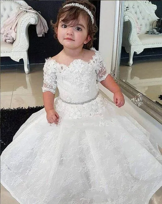 Vintage Witte Bloem Meisjes Jurken Voor Bruiloften bateau Lace crystal sash Speciale Gelegenheid Lange Pageant Jurk Custom Made Vintage Witte Bloem Meisjes Jurken Voor Bruiloften bateau Lace crystal sash Speciale Gelegenheid Lange Pageant Jurk Custom Made