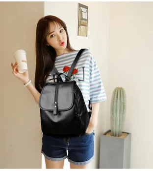 

2020 new women's shoulder bag ladies large capacity travel bag fashion casual solid color zipper backpack
