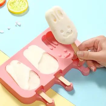 

Cute Ice Cream Mold With Lid Silicone Homemade Popsicle Mold Handmade DIY Ice-sucker Mould with 50pcs Wooden Stick