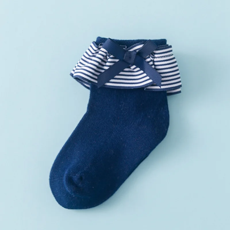 navy blue 10 пара/лот, осенне-зимние мягкие хлопковые короткие носки для маленьких девочек носки с бантом детские носки в полоску в студенческом стиле для детей от 2 до 8 лет - Цвет: navy blue