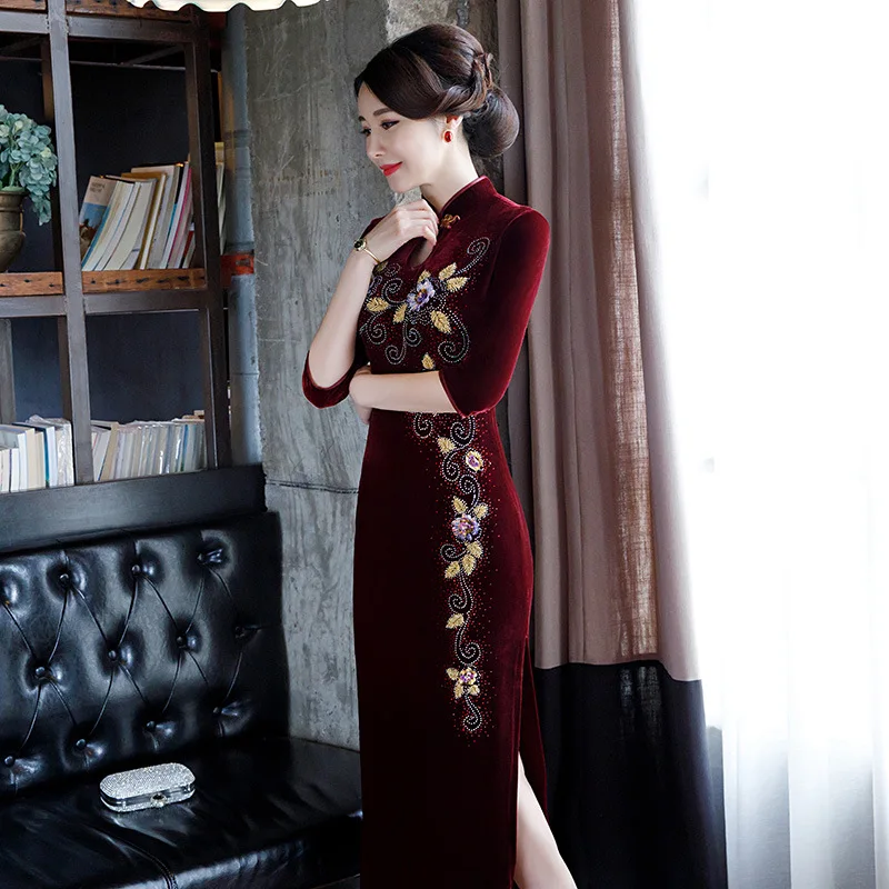 Новый бархат cheongsam для женщин ретро мать бисером Чонсам ежедневно представление