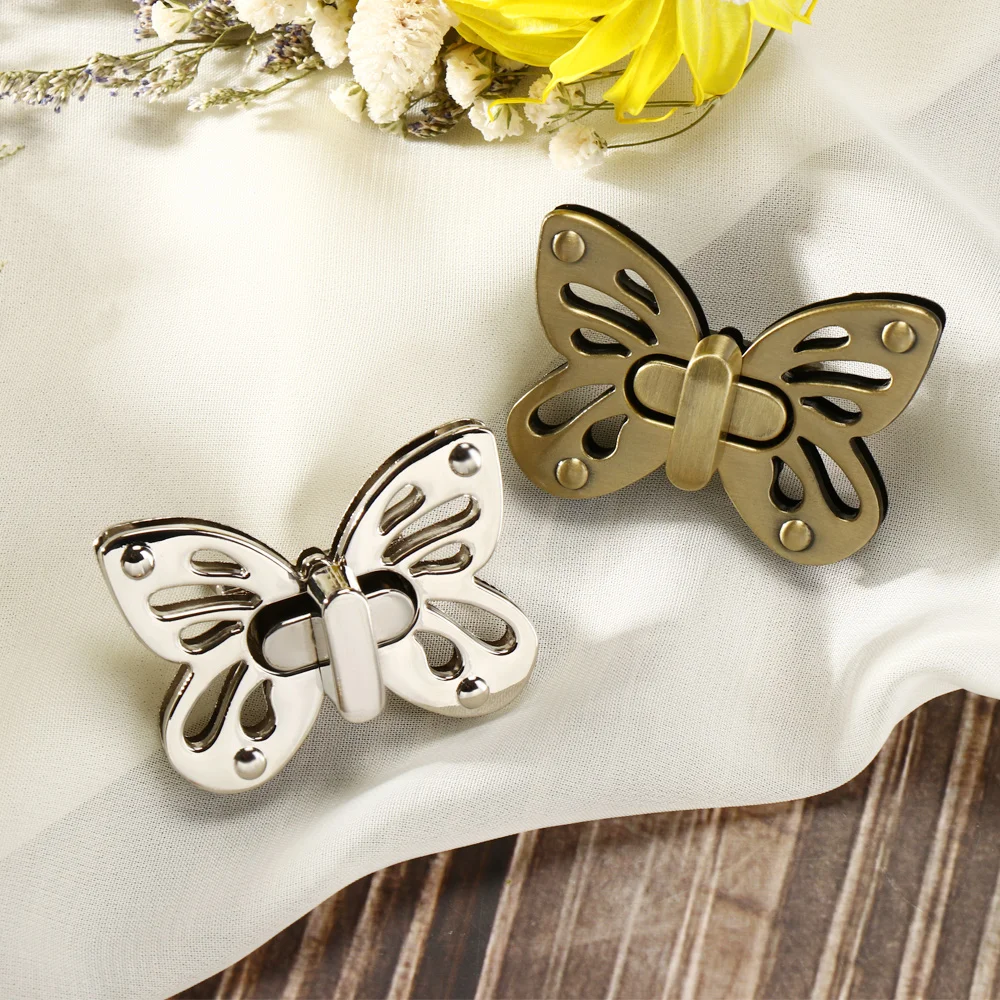 1Pcs Metal Bee/Butterfly Shape Turn Lock Retro Fashion Bag Clasp Hardware Buckle for DIY Leather Crafts Handbag Purse Accessory