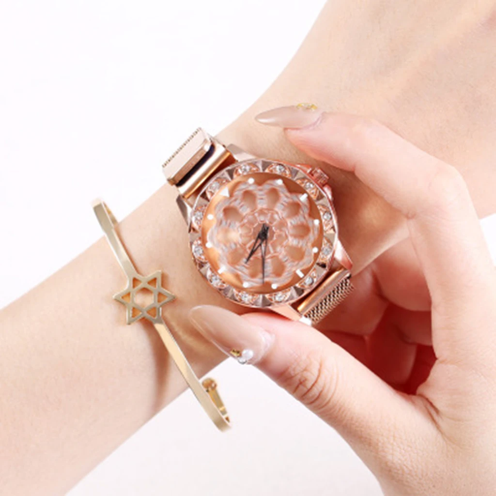 

Fashion Design Quartz Wristwatches 360 Degree Rotating Dial Luxury Watch Adjustable Magnetic Watch Strap Wristwatch Women