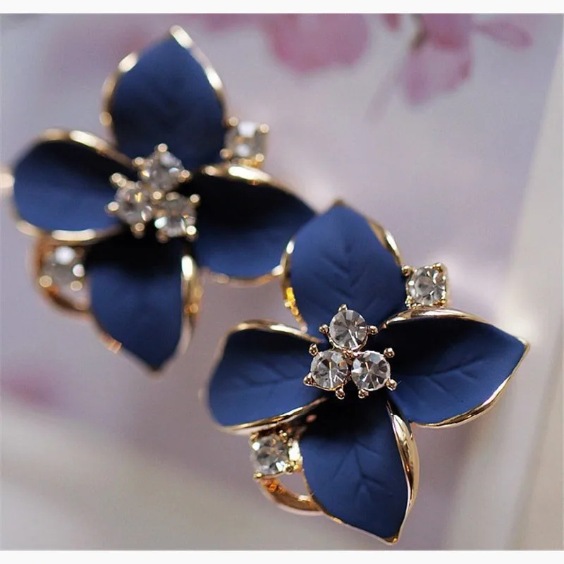 Модная трехмерная матовая серьга с синими цветами и кристаллами, перфорированная женская элегантная клипса для ушей, ювелирные изделия, подарки