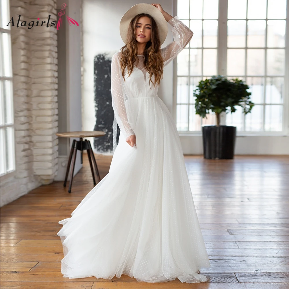 

Simple Backless Boho Wedding Dress Scoop Illusion full sleeves Bridal Dress Romantic White Beach Wedding Gowns Plus Size 2020