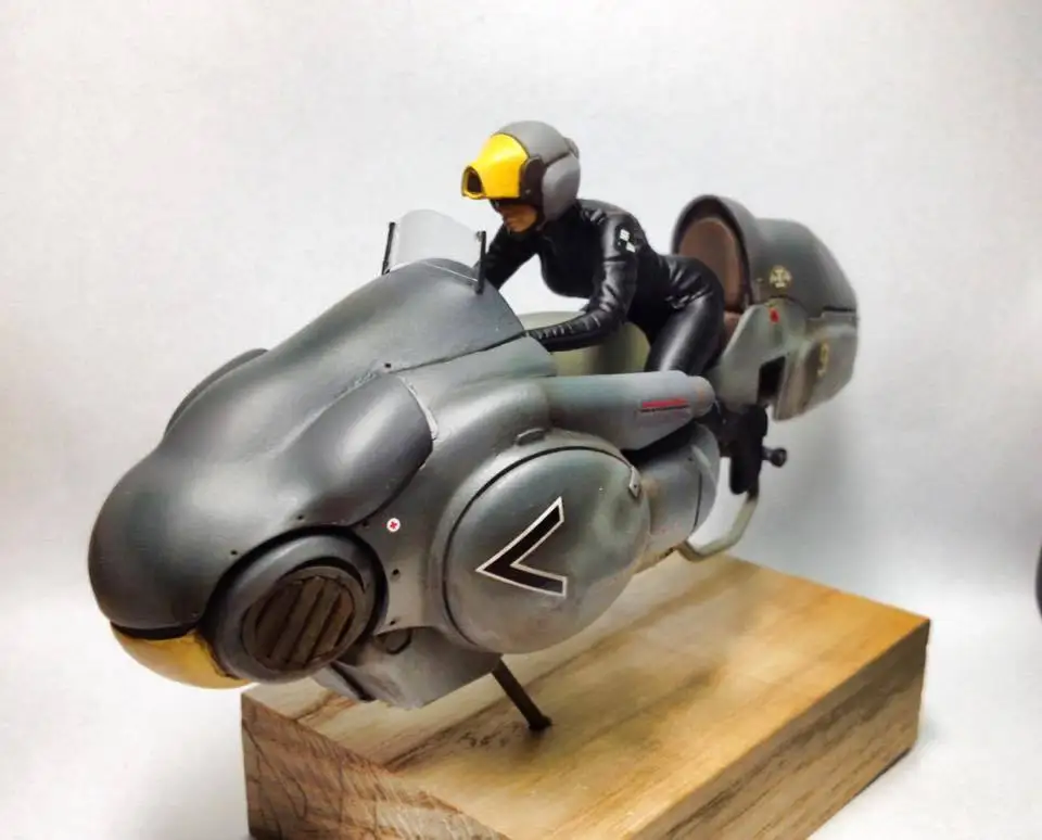 Набор фигурок из смолы 1/20 Strahl Hover Bike Garage
