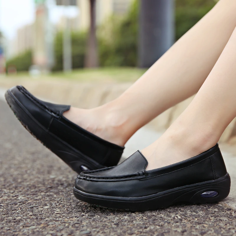 PU Leather Women Casual Flats Shoes Nurse Shoes Black White Air Cushion Sneakers Shallow Breathable Solid Slip-on Loafers Female